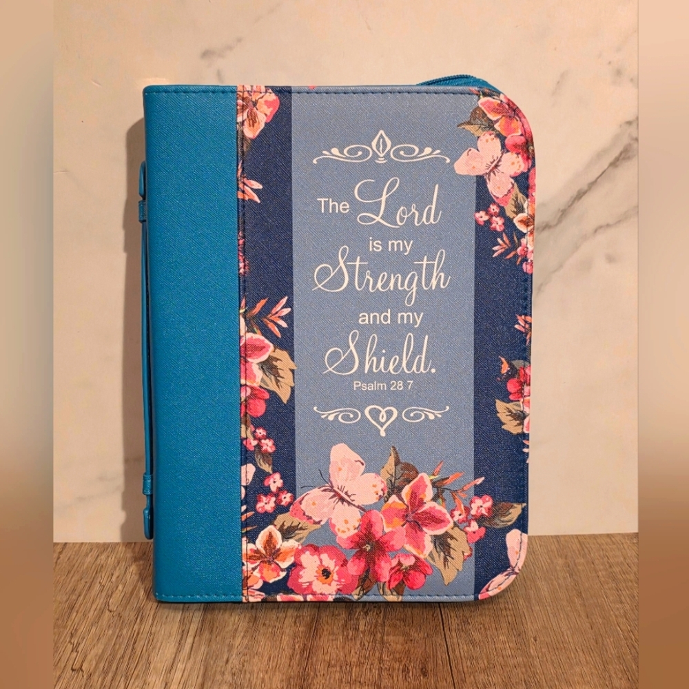 Floral Blue Bible Cover NWOT